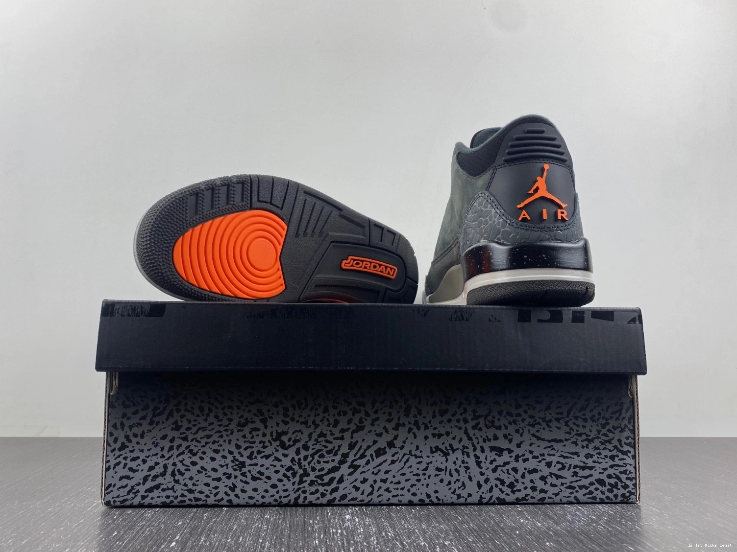 (2023) Retro Pack Fear 3 Men's Jordan - CT8532-080 0302